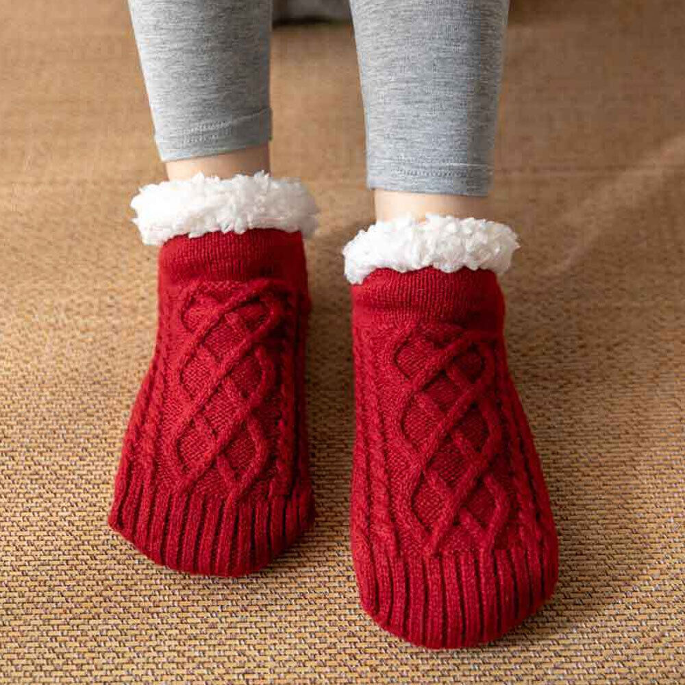 Cozy Women's Sleep Socks Slippers - Non-Slip Soles