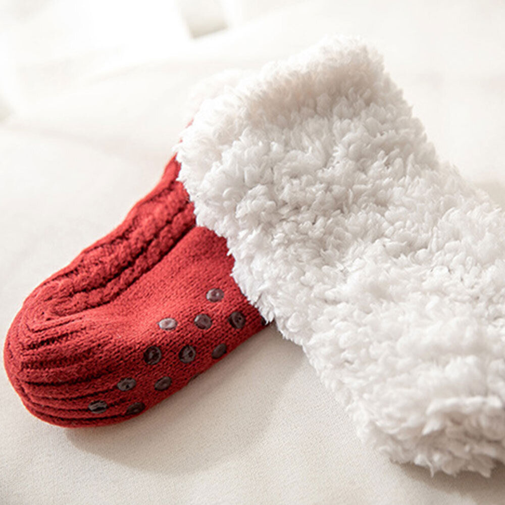 Cozy Women's Sleep Socks Slippers - Non-Slip Soles