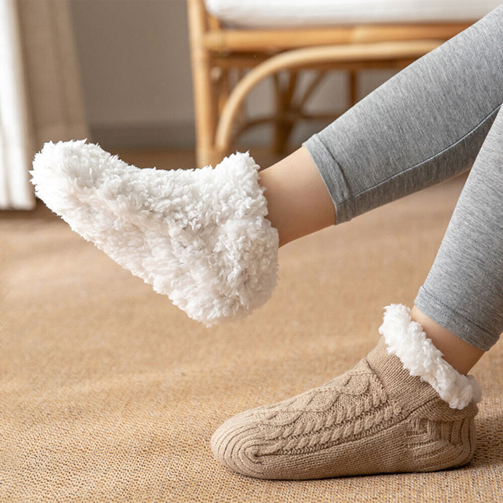 Cozy Women's Sleep Socks Slippers - Non-Slip Soles